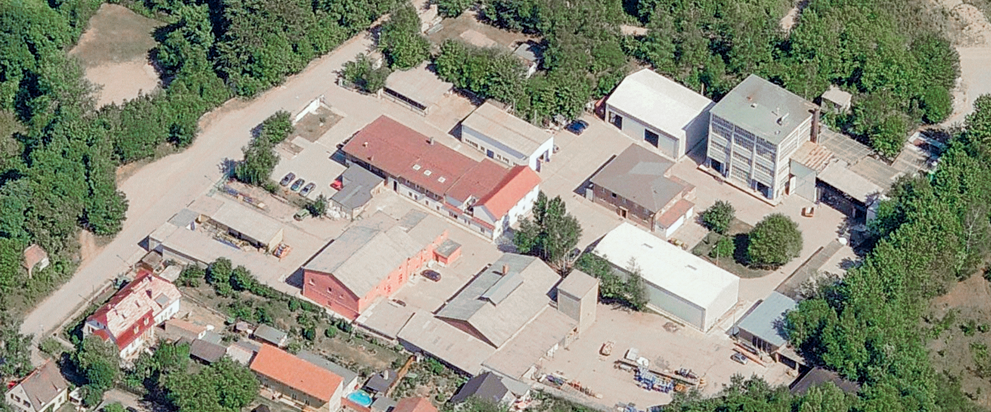 Aerial view of IBU-tec in 2001, specialist for thermal treatment of chemical materials in Weimar