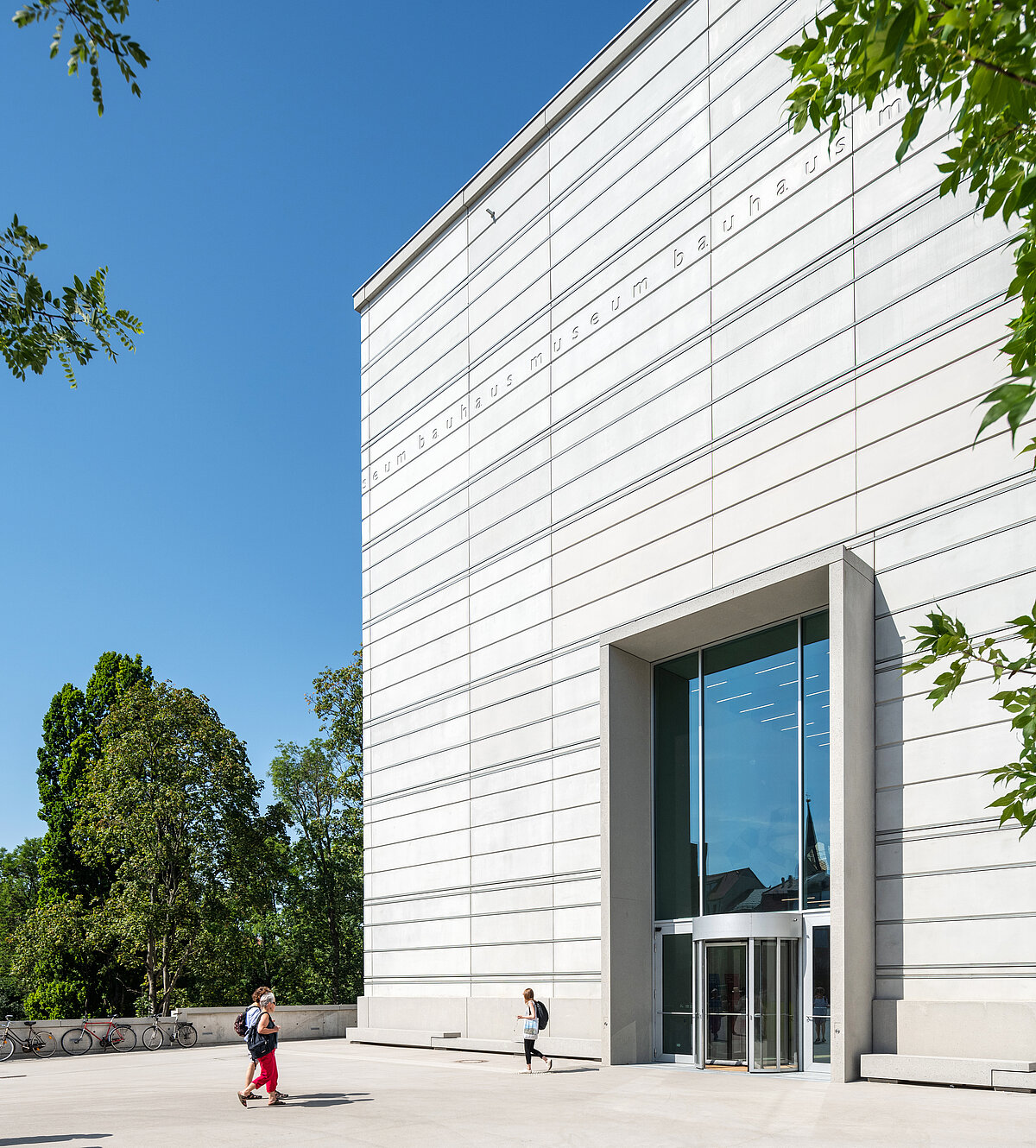 Bauhaus Museum and Square in Weimar: Modern Architecture Bauhaus Museum and Square in Weimar: Modern Architecture